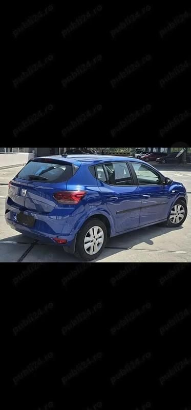 Albastru Utilizat 2021 Dacia Sandero Comfort Hatchback | 9.450 EUR (Puțin scump) - Imagine 1/4