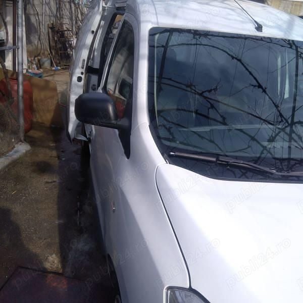 Utilizat 2016 Dacia Dokker Monovolum | 8.300 EUR (Puțin scump) - Imagine 1/4