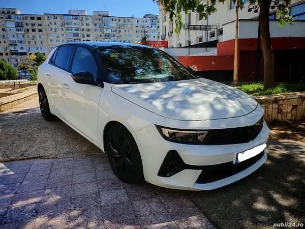 Second-hand Opel Astra 160 CP (117 kW) 2023 Hatchback