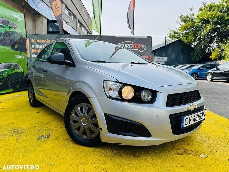 Culoareargint Utilizat 2011 Chevrolet Aveo Berlinǎ | 2.190 EUR - Imagine 1/4