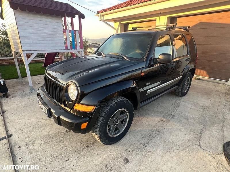 Culoarenegru Utilizat 2006 Jeep Cherokee SUV | 3.500 EUR - Imagine 1/4