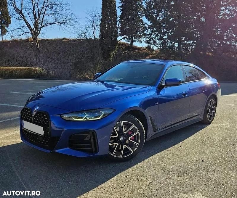 Culoarealbastru Utilizat 2022 BMW 420 Shadowline Berlinǎ | 36.999 EUR (Puțin scump) - Imagine 1/4