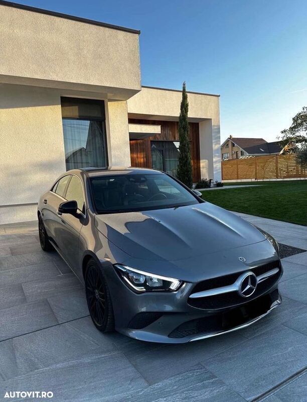Gri Utilizat 2019 Mercedes CLA180 Berlinǎ | 21.600 EUR (Super Preț) - Imagine 1/4