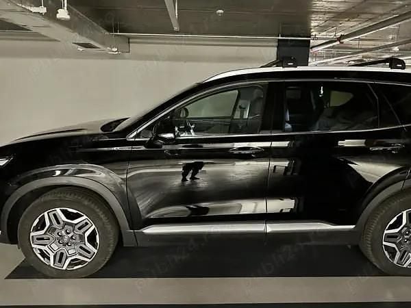 Negru Utilizat 2021 Hyundai Santa Fe SUV | 39.000 EUR (Scump) - Imagine 1/4