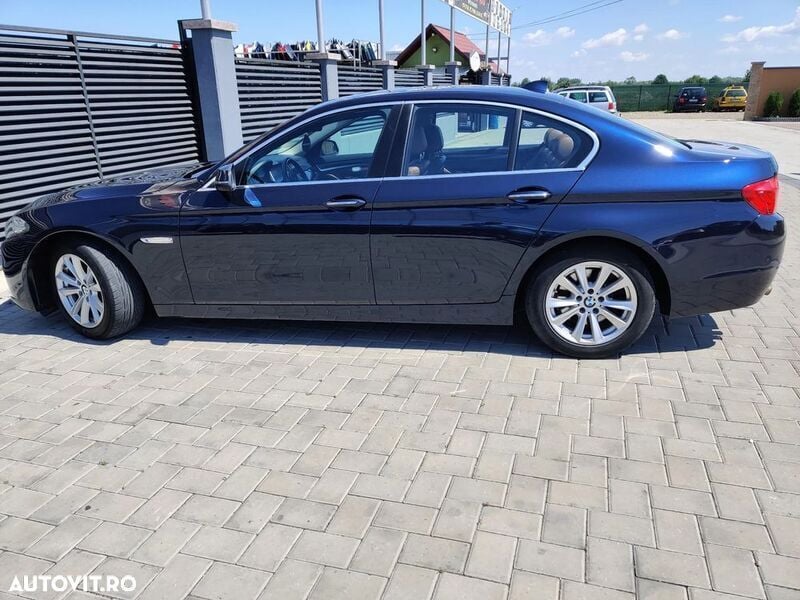 Albastru Utilizat 2015 BMW 528 Berlinǎ | 16.950 EUR - Imagine 1/4