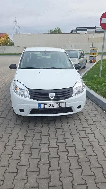 Utilizat 2012 Dacia Sandero Hatchback | 1.690 EUR (Preț OK) - Imagine 1/4