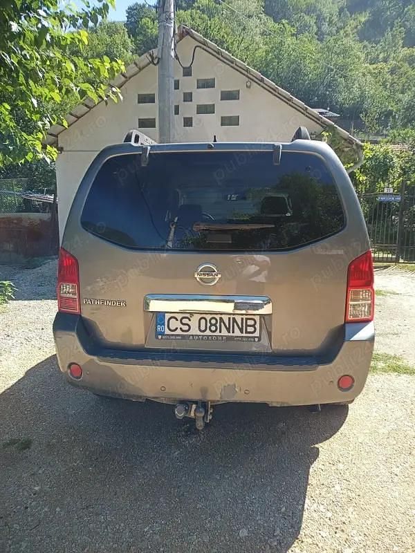 Utilizat 2007 Nissan Pathfinder SUV | 5.300 EUR - Imagine 1/4
