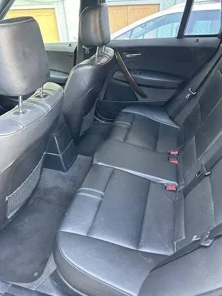 Utilizat 2006 BMW X3 SUV | 3.700 EUR (Preț bun) - Imagine 1/4