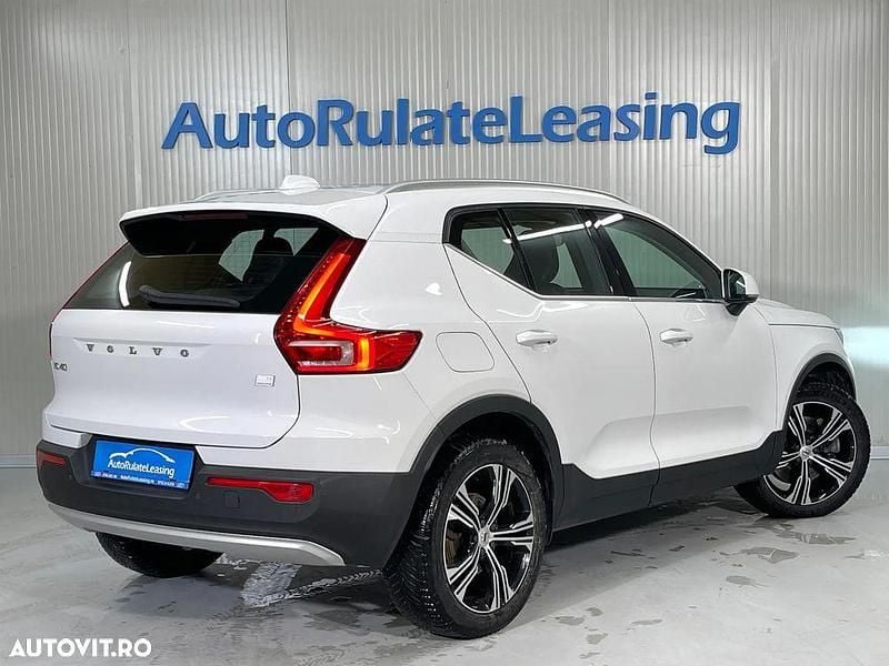 Second-hand Volvo XC40 Inscription 211 CP (155 kW) 2021 Culoarealb SUV