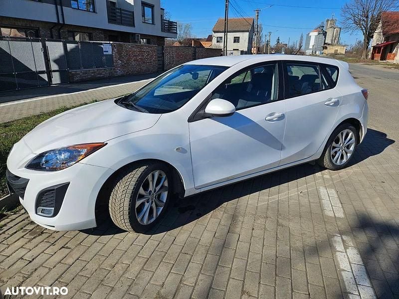 Second-hand Mazda 3 Inclusive 109 CP (80 kW) 2010 Culoarealb Hatchback