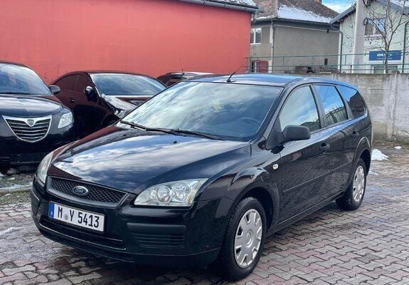 Negru Second-hand 2006 Ford Focus Break | 2.050 EUR (Puțin scump) - Imagine 1/4