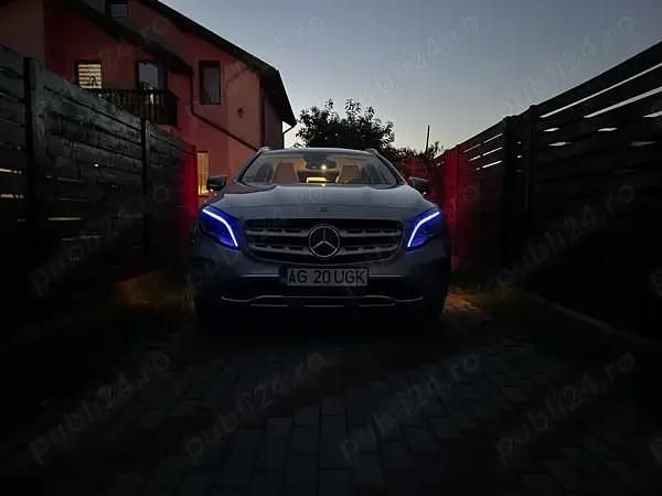 Utilizat 2017 Mercedes 200 SUV | 21.500 EUR - Imagine 1/4