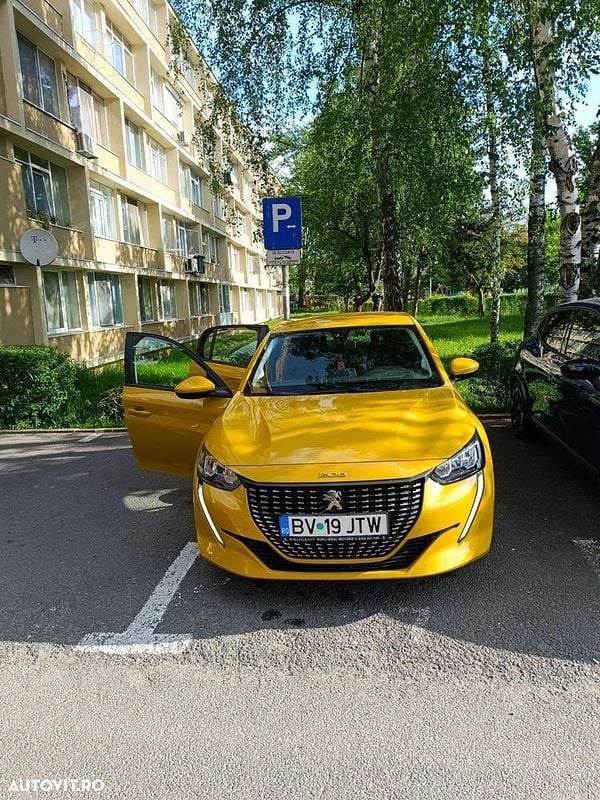 Galbeuriu Utilizat 2020 Peugeot 208 Active Hatchback | 10.500 EUR (Preț OK) - Imagine 1/4