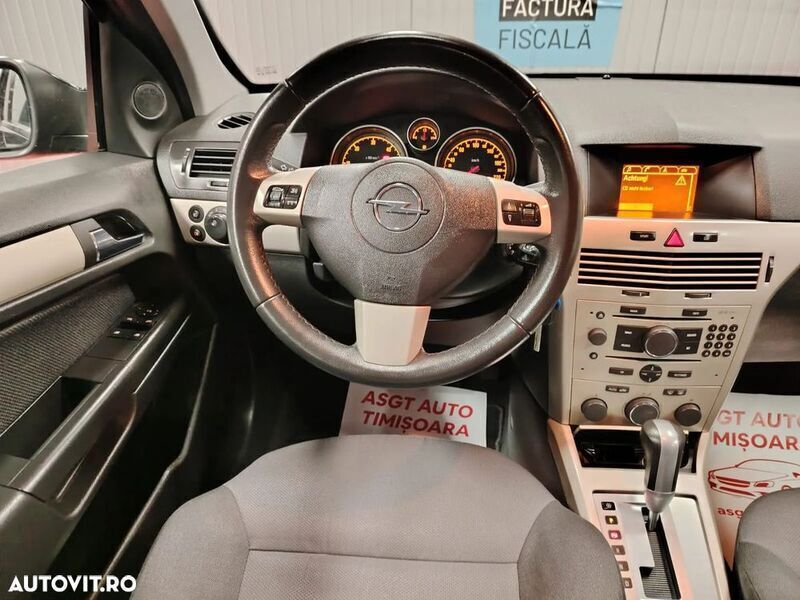 Negru Utilizat 2008 Opel Astra Break | 3.299 EUR (Preț OK) - Imagine 1/4