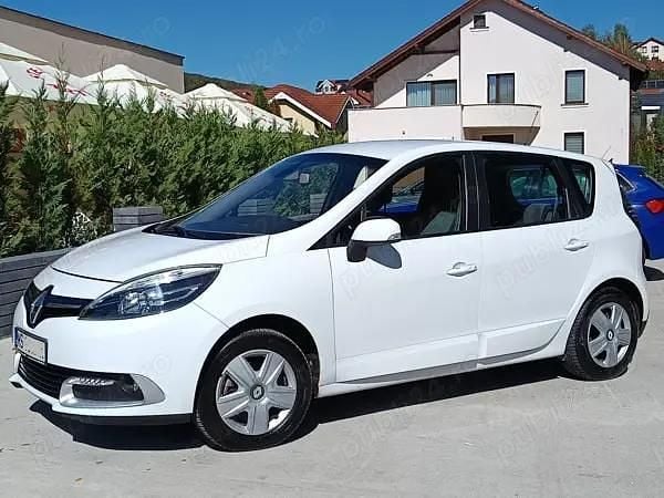 Second-hand Renault Scénic III 110 CP (80 kW) 2014 Alb Monovolum