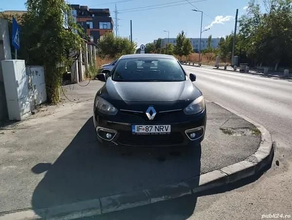 Utilizat 2015 Renault Fluence Berlinǎ | 22.000 EUR - Imagine 1/4