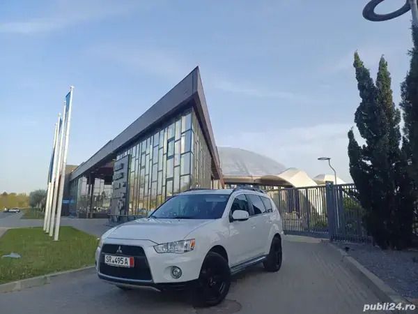 Utilizat 2013 Mitsubishi Outlander SUV | 5.990 EUR - Imagine 1/4