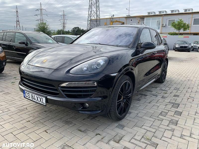 Culoarenegru Utilizat 2013 Porsche Cayenne S Platinum Edition SUV | 19.500 EUR - Imagine 1/4