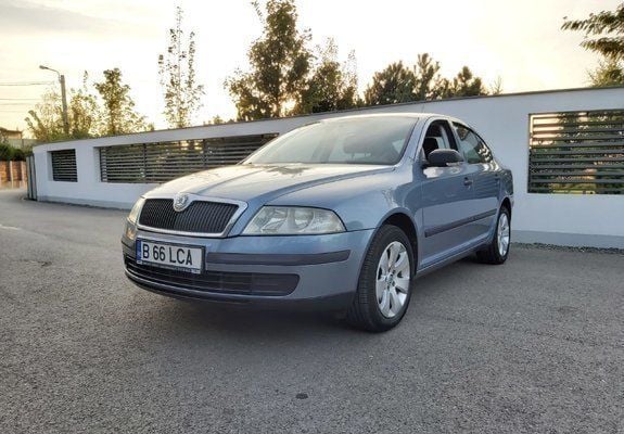 Albastru Utilizat 2009 Skoda Octavia Berlinǎ | 4.150 EUR (Preț OK) - Imagine 1/4