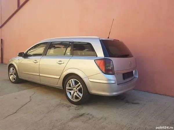 Utilizat 2008 Opel Astra Break | 1.100 EUR (Preț bun) - Imagine 1/4