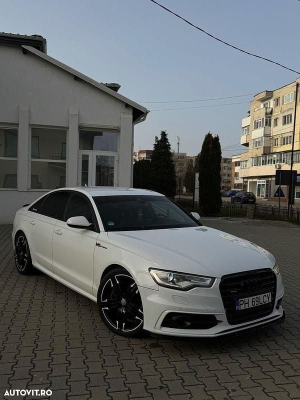 Culoarealb Utilizat 2013 Audi A6 Sport Break | 12.000 EUR (Preț OK) - Imagine 1/4