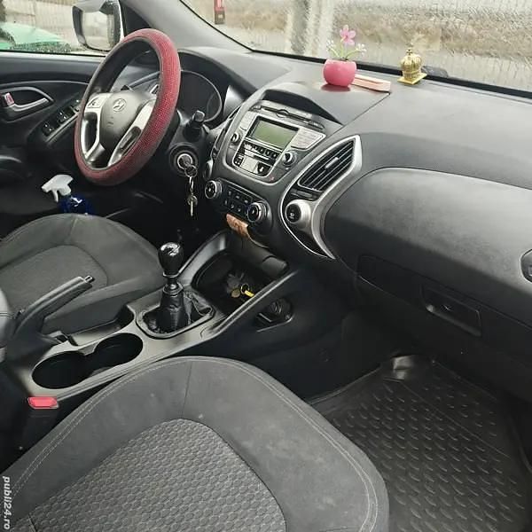 Utilizat 2012 Hyundai Tucson SUV | 6.500 EUR (Super Preț) - Imagine 1/4