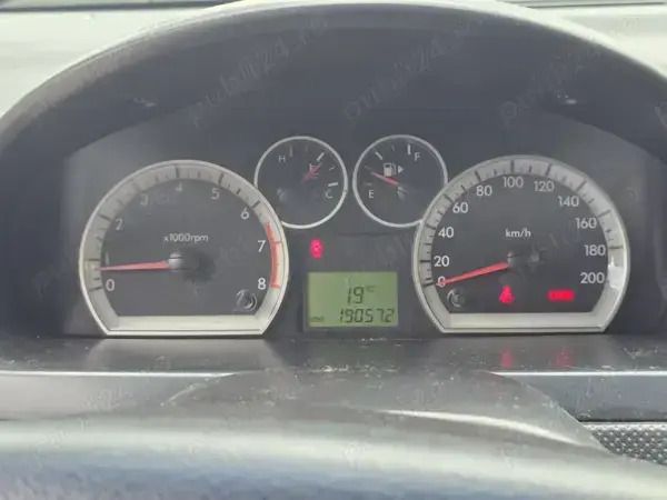 Rosu Utilizat 2007 Chevrolet Aveo Berlinǎ | 2.000 EUR (Preț OK) - Imagine 1/4