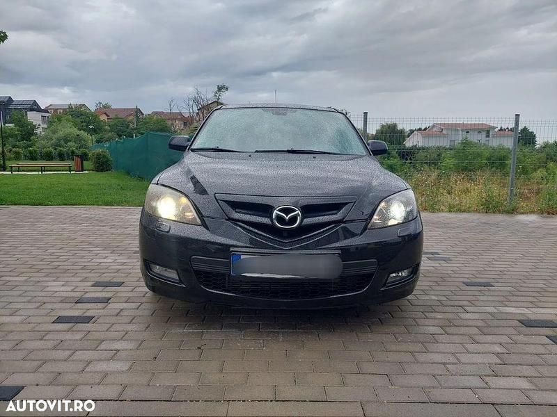Negru Utilizat 2008 Mazda 3 Comfort Hatchback | 2.300 EUR (Preț OK) - Imagine 1/4