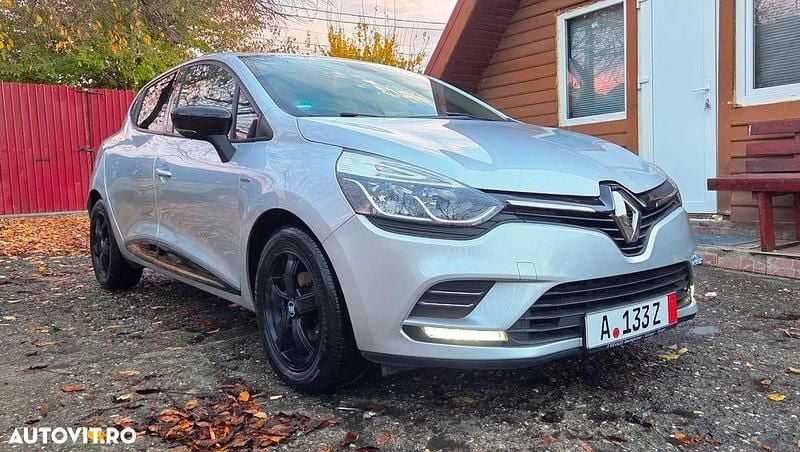 Culoaregri Utilizat 2017 Renault Clio IV LIMITED | 6.490 EUR (Preț OK) - Imagine 1/4
