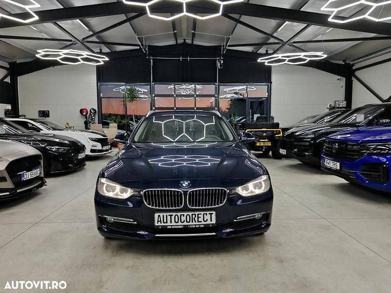 Culoarealbastru Utilizat 2013 BMW 320 Luxury Line Break | 9.490 EUR (Preț OK) - Imagine 1/4