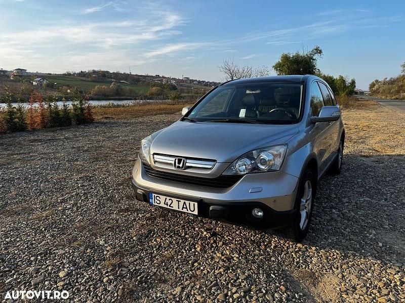 Culoaregri Utilizat 2007 Honda CR-V SUV | 3.950 EUR (Super Preț) - Imagine 1/4