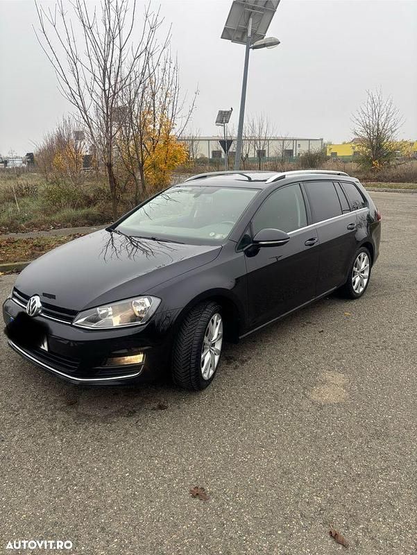 Culoarenegru Utilizat 2015 VW Golf VII Comfortline Break | 8.200 EUR (Puțin scump) - Imagine 1/4