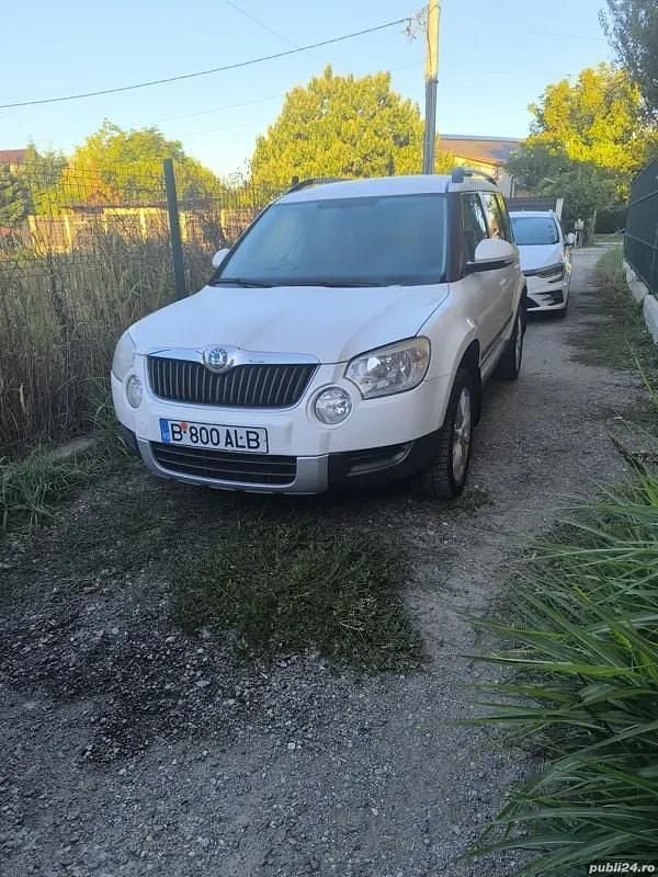 Alb Utilizat 2011 Skoda Yeti SUV | 6.400 EUR (Preț OK) - Imagine 1/4