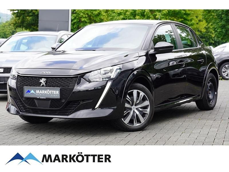 Utilizat 2021 Peugeot e-208 Active Hatchback | 15.079 EUR - Imagine 1/1