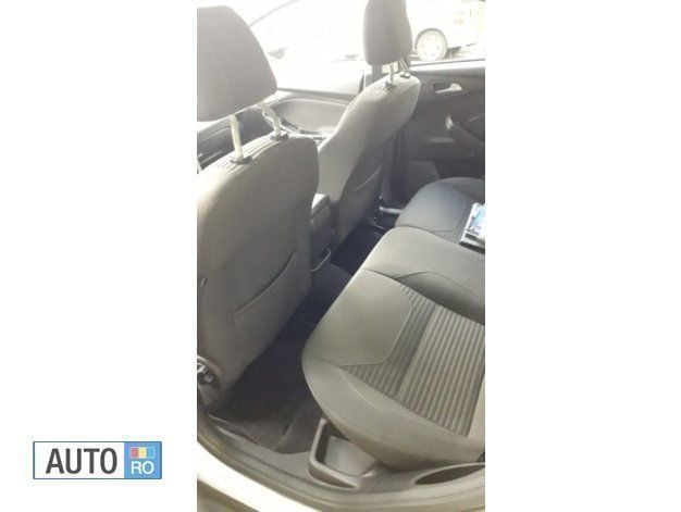 Second-hand Ford Focus 120 CP (88 kW) 2016 Gri Berlinǎ