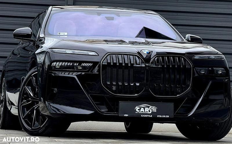 Negru Utilizat 2025 BMW 740 Comfort Edition Berlinǎ | 136.730 EUR - Imagine 1/4