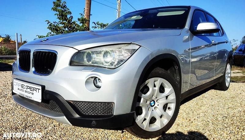Culoareargint Utilizat 2012 BMW X1 Sport Line SUV | 8.800 EUR (Preț bun) - Imagine 1/4