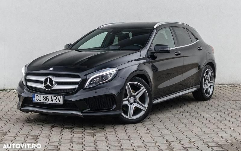 Culoarenegru Utilizat 2014 Mercedes GLA220 AMG line SUV | 15.290 EUR (Preț OK) - Imagine 1/4