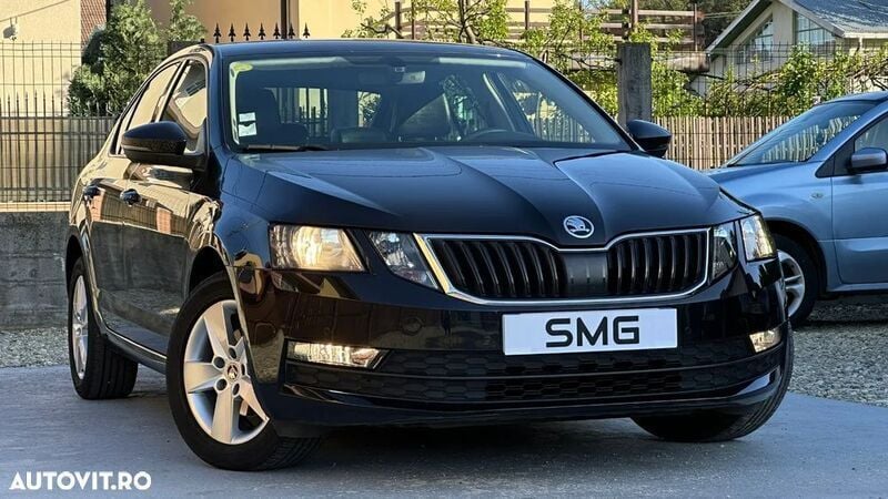 Negru Utilizat 2019 Skoda Octavia Premium Edition | 12.490 EUR (Super Preț) - Imagine 1/4