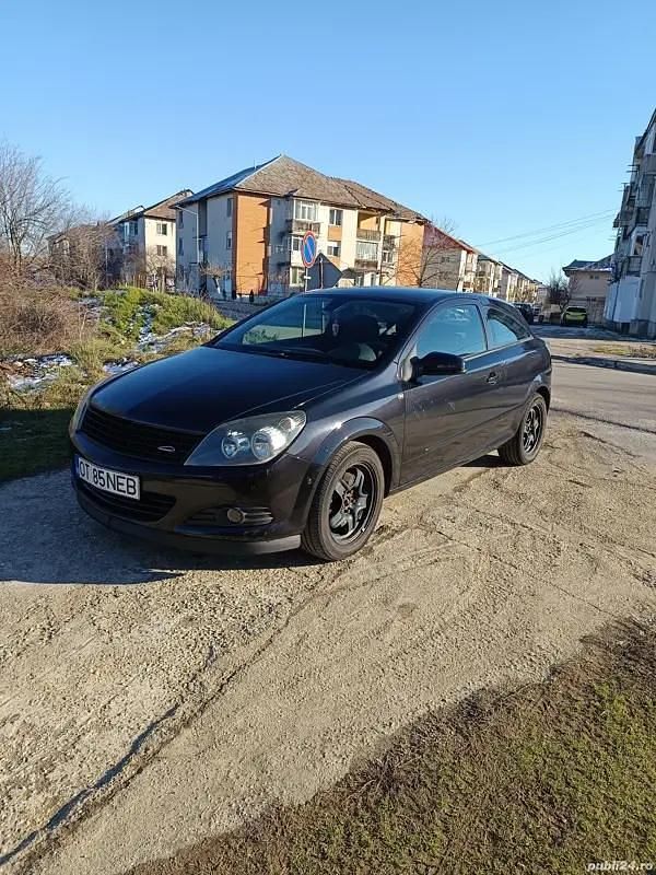 Second-hand Opel Astra GTC 150 CP (110 kW) 2006 Negru Hatchback