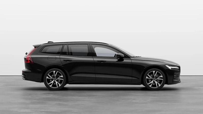 Second-hand Volvo V60 Plus 197 CP (144 kW) 2023 ["onyx black"] Break