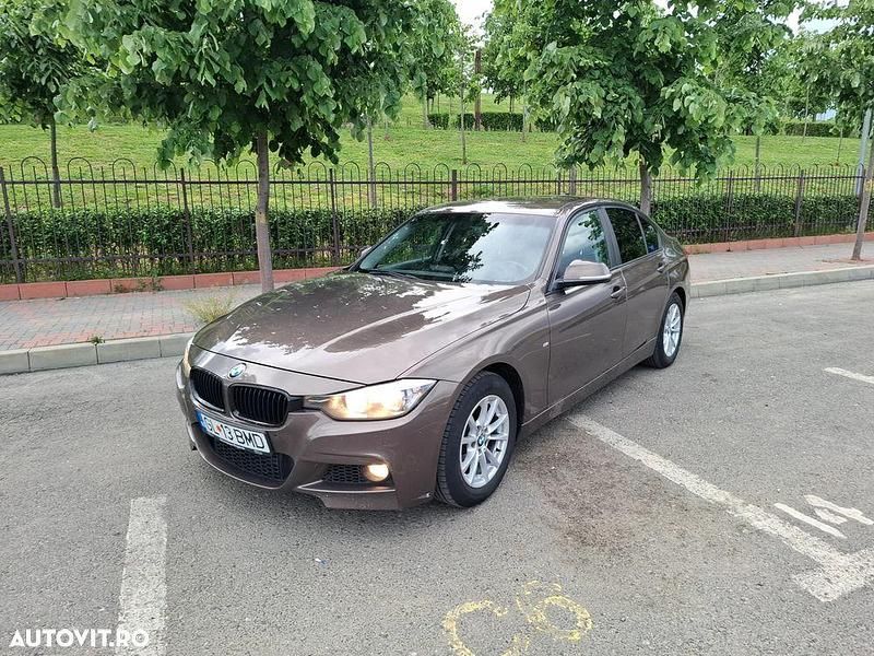 Culoaremaro Utilizat 2013 BMW 318 Sport Line Berlinǎ | 8.950 EUR (Preț OK) - Imagine 1/4