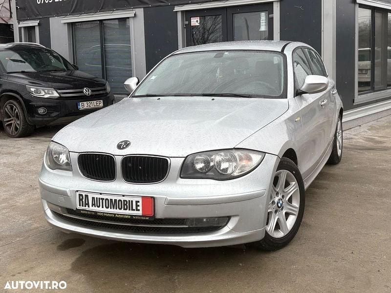 Second-hand BMW 116 Sport Line 116 CP (85 kW) 2011 Culoareargint Hatchback