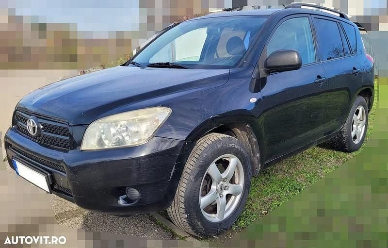 Culoarenegru Utilizat 2006 Toyota RAV4 SUV | 4.200 EUR (Preț OK) - Imagine 1/4