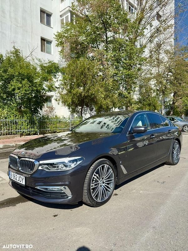 Culoaregri Utilizat 2018 BMW 530e Comfort Edition Berlinǎ | 29.500 EUR (Preț OK) - Imagine 1/4