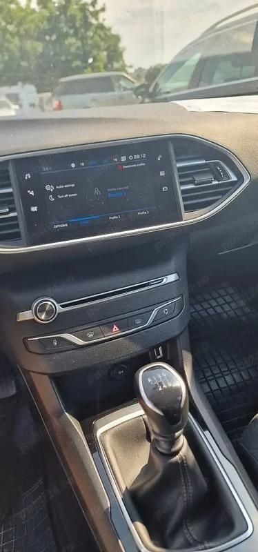 Second-hand Peugeot 308 130 CP (95 kW) 2019 Hatchback