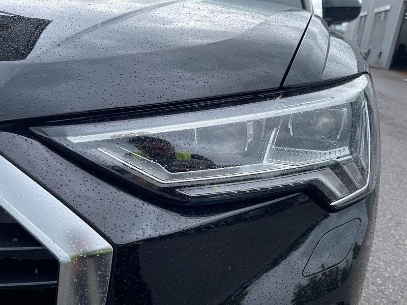 Nouă 2024 Audi Q3 S-Line SUV | 47.934 EUR - Imagine 1/1