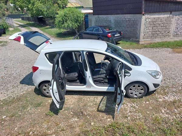 Second-hand Opel Meriva 110 CP (80 kW) 2011 Alb Monovolum