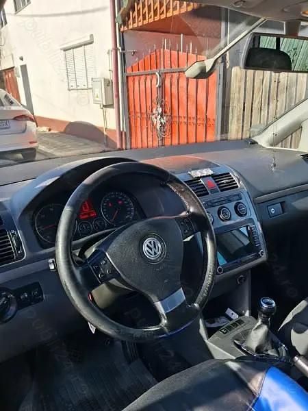 Second-hand VW Touran 140 CP (102 kW) 2008 Monovolum