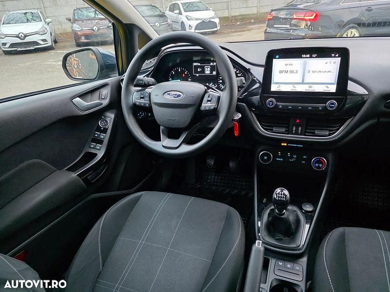 Second-hand Ford Fiesta Titanium 85 CP (62 kW) 2020 Culoarealbastru Hatchback